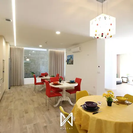 Ubytování v soukromí Mystay - Casa 134 *